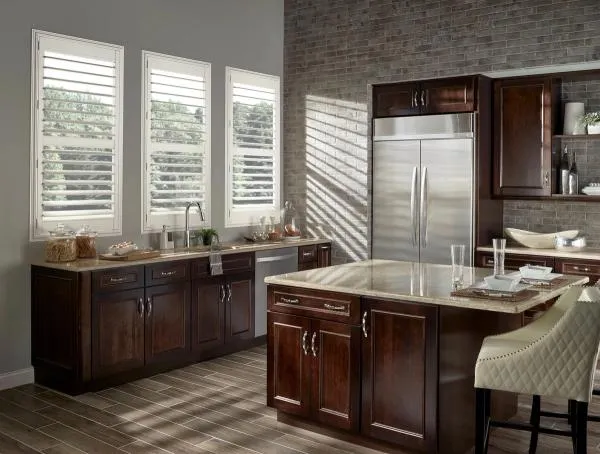 Eclipse Polyresin plantation shutters in kitchen over sink